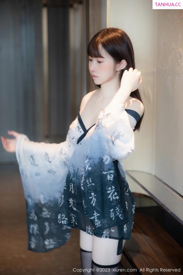   [XiuRen]高清写真图 2023.09.28 No.7459 林悠悠 黑丝美腿第23张图片